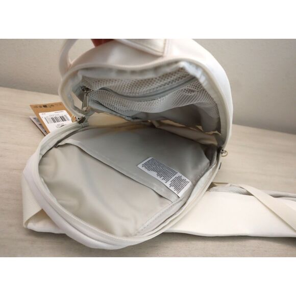 The North Face NF0A52UP4PA Unisex O/S Gardenia White Borealis Sling Bag - Picture 5 of 16